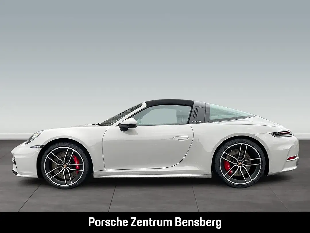 Porsche 911 - Thumbnail 2