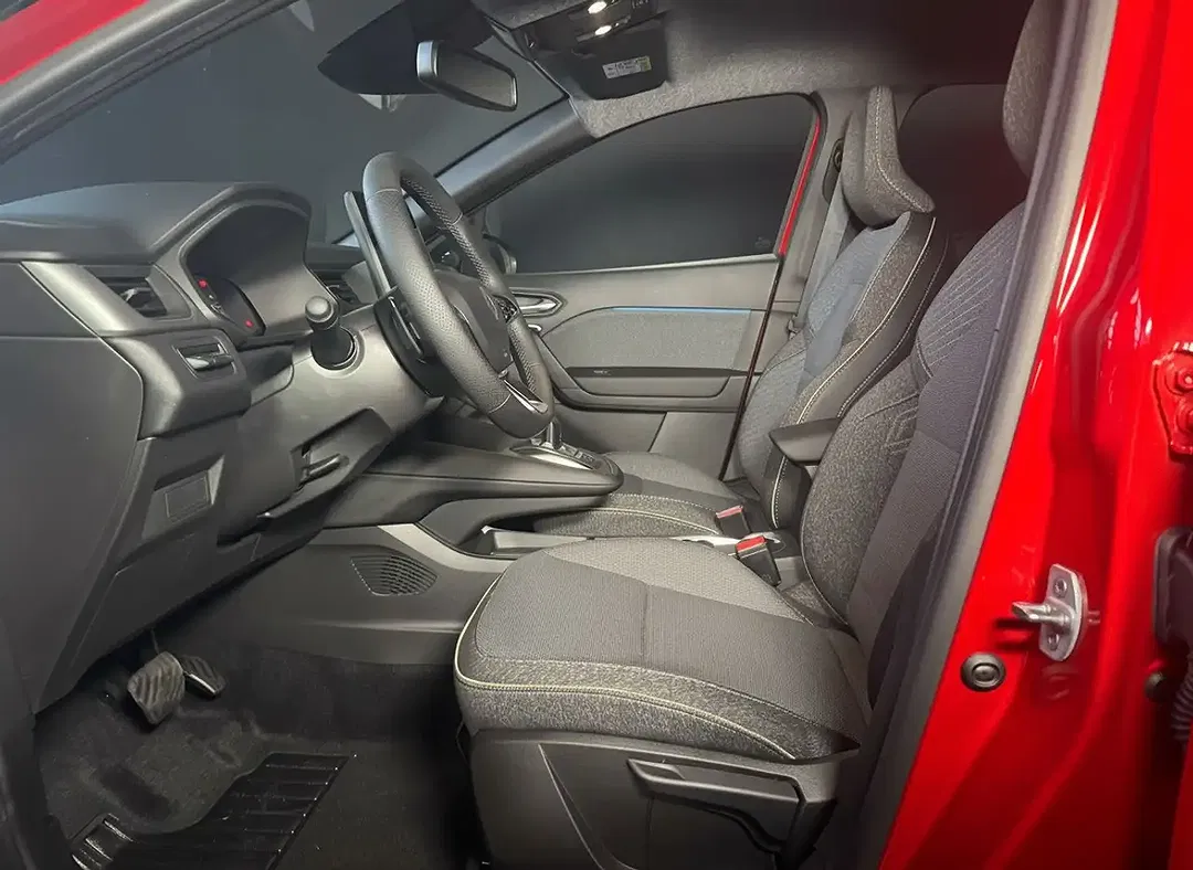Renault Captur - Thumbnail 8