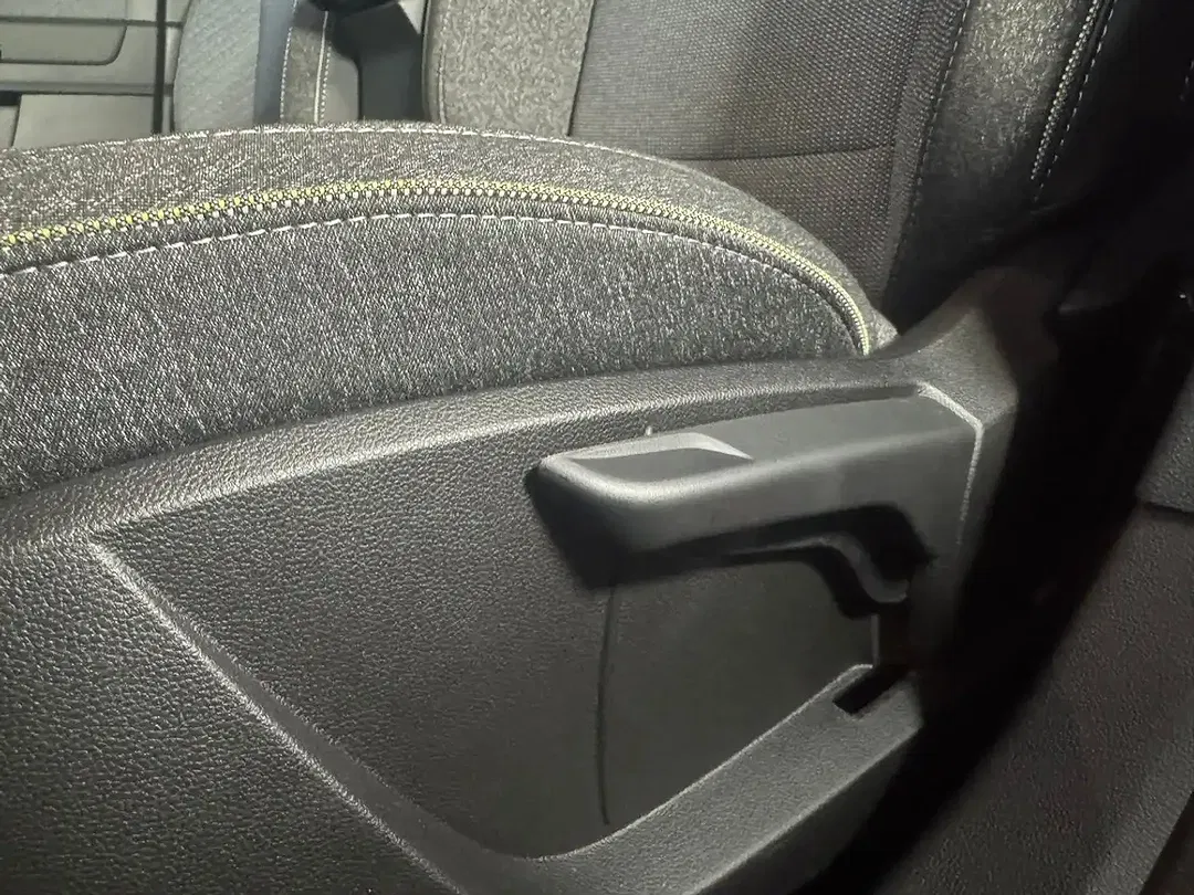 Renault Captur - Thumbnail 9