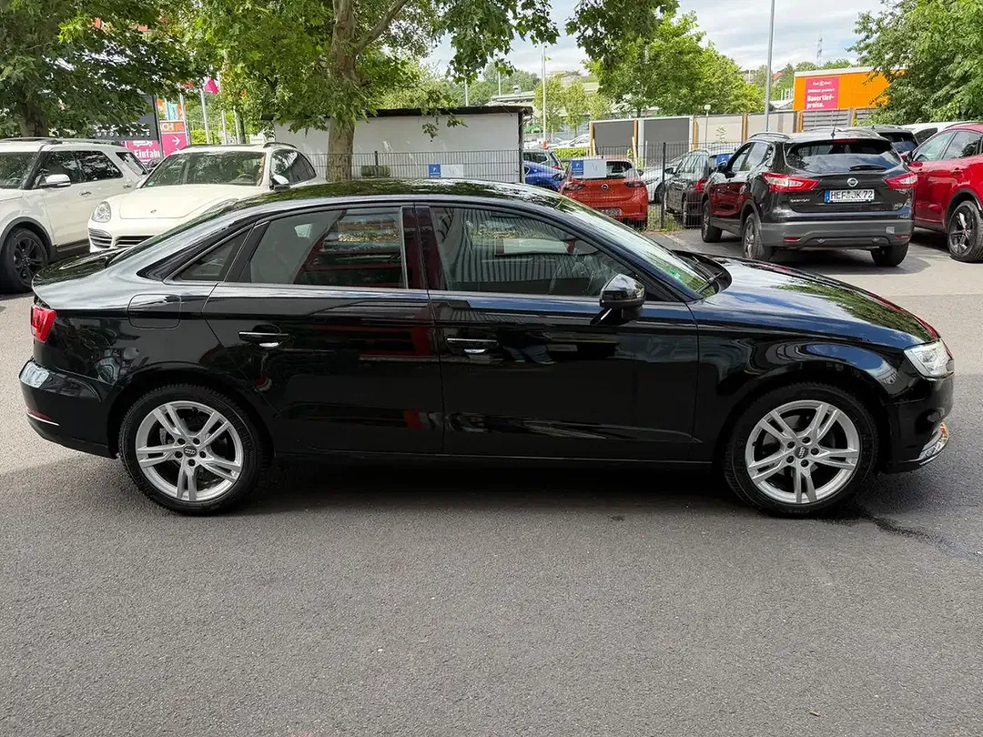 Audi A3 - Thumbnail 5
