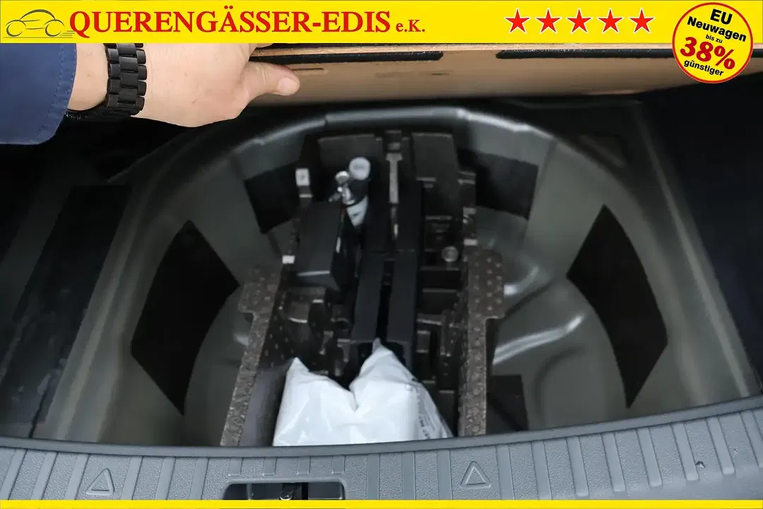 Skoda Scala - Thumbnail 10