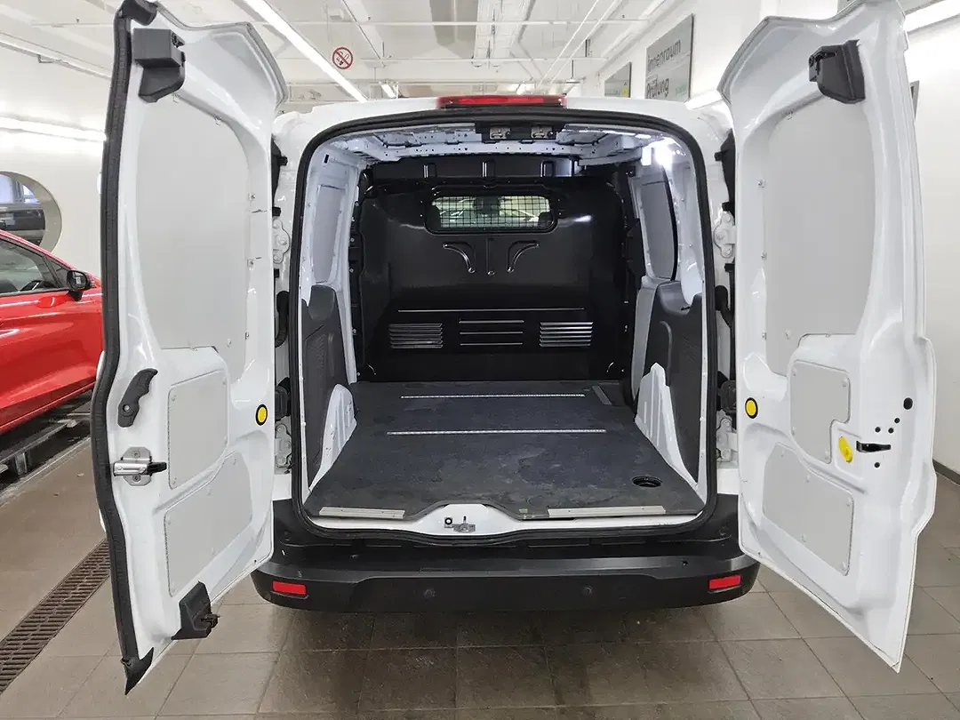 Ford Transit Connect - Thumbnail 10
