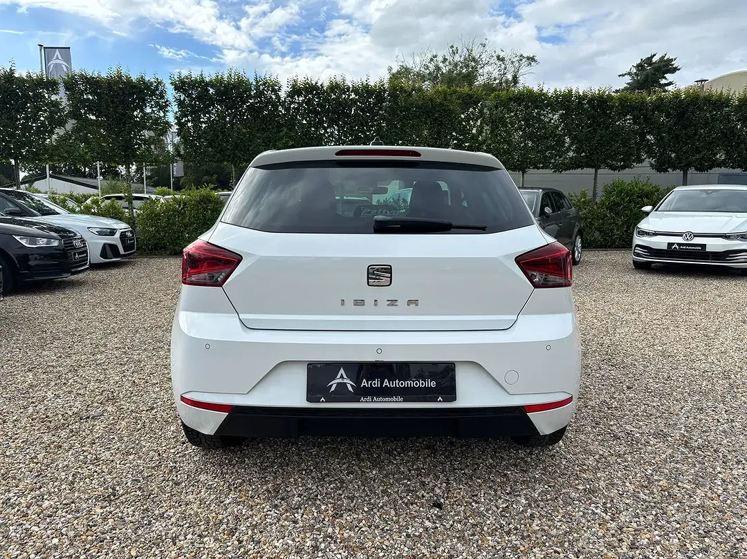SEAT Ibiza - Thumbnail 5