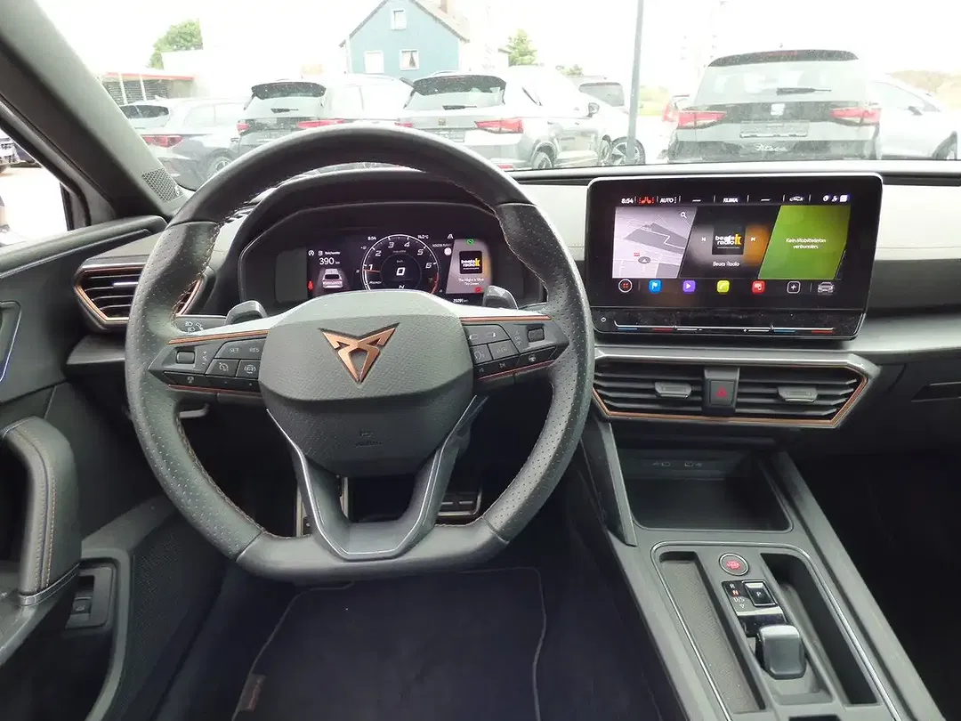 CUPRA Leon - Thumbnail 12