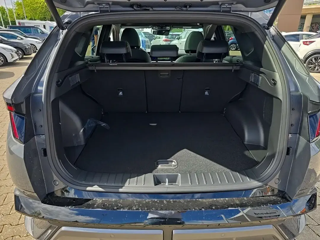 Hyundai TUCSON - Thumbnail 12