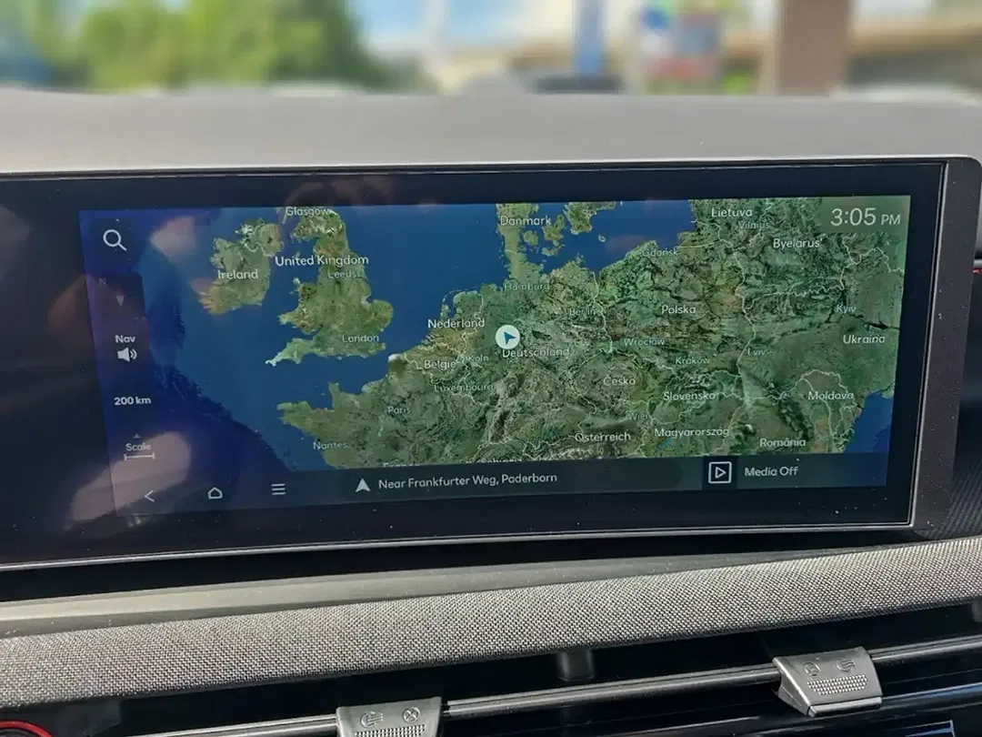Hyundai TUCSON - Thumbnail 9