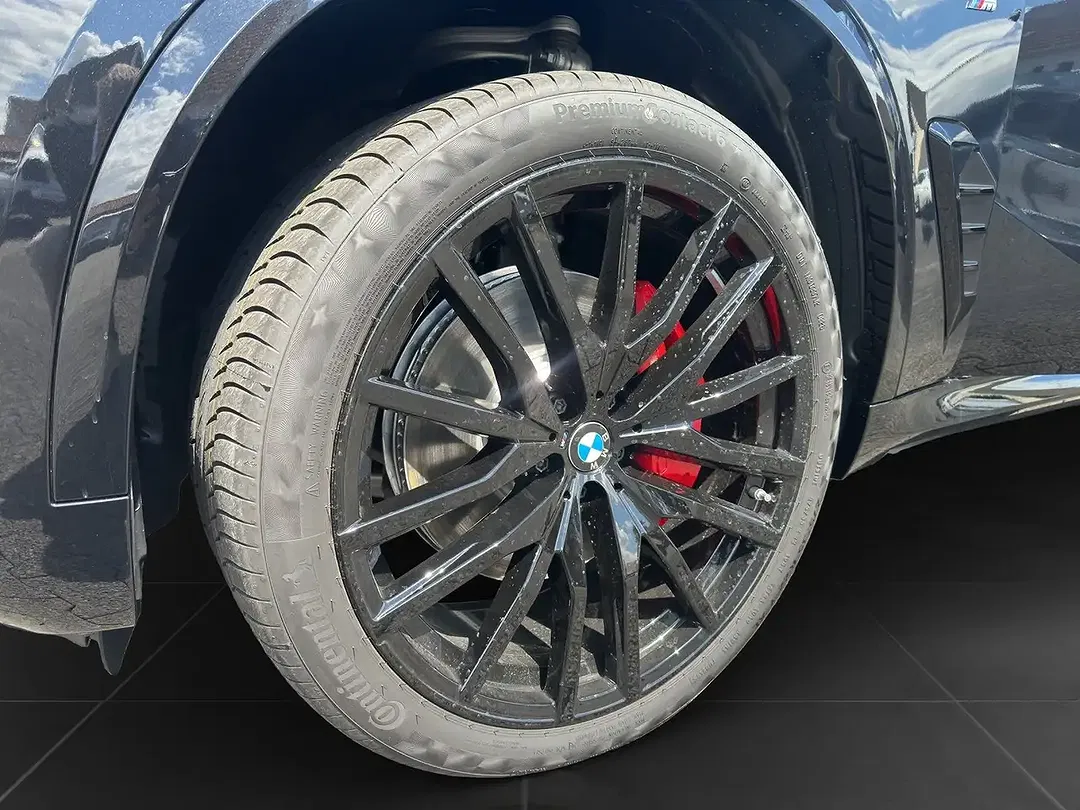 BMW X5 - Thumbnail 8