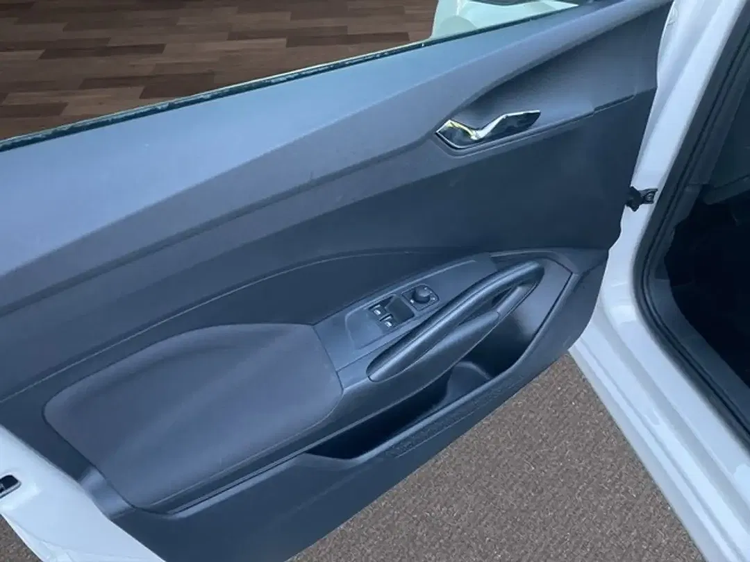 Skoda Fabia - Thumbnail 10