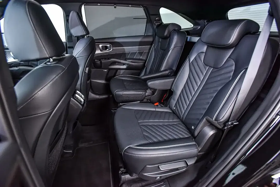 Kia Sorento - Thumbnail 16