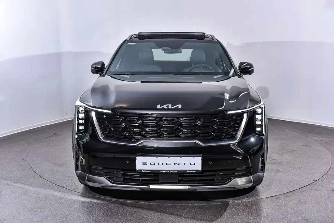 Kia Sorento - Thumbnail 2
