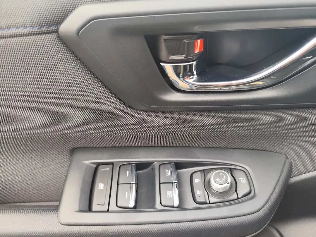 Subaru Forester - Thumbnail 10