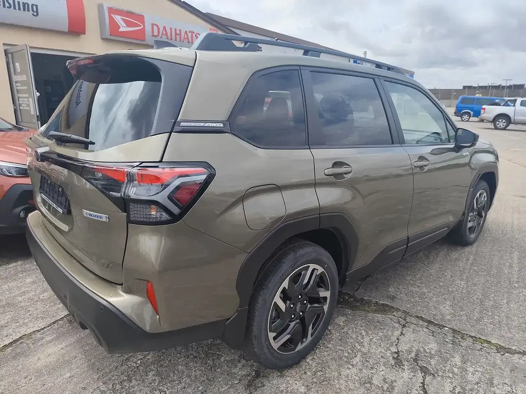 Subaru Forester - Thumbnail 3