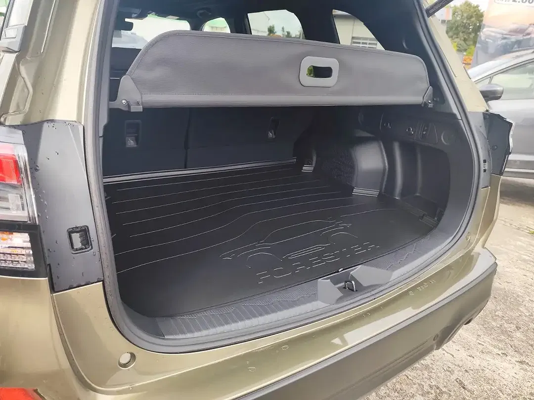 Subaru Forester - Thumbnail 5