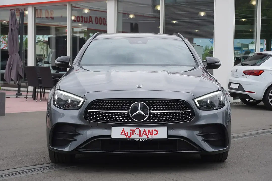 Mercedes-Benz E 300 - Afbeelding 1