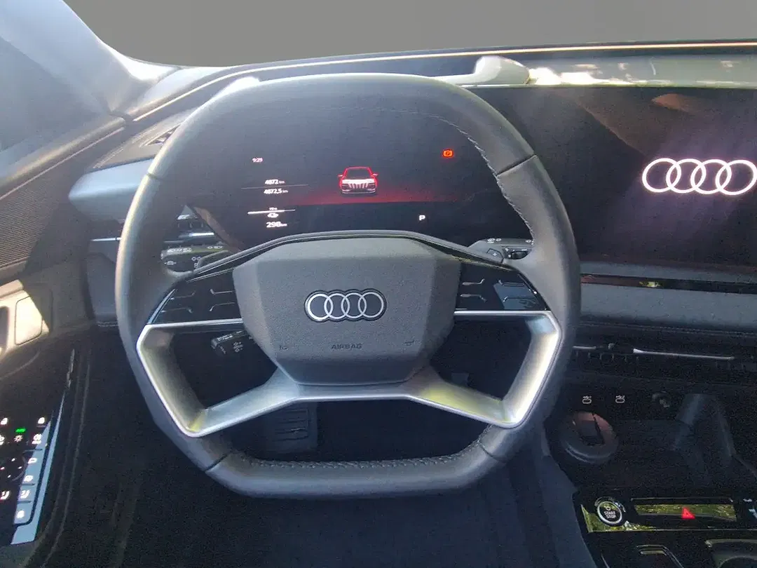 Audi Q6 e-tron - Thumbnail 10
