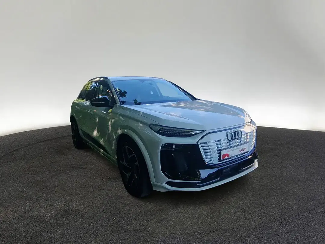 Audi Q6 e-tron - Thumbnail 5