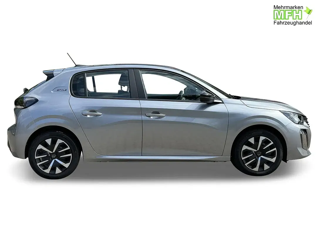 Peugeot 208 - Thumbnail 6