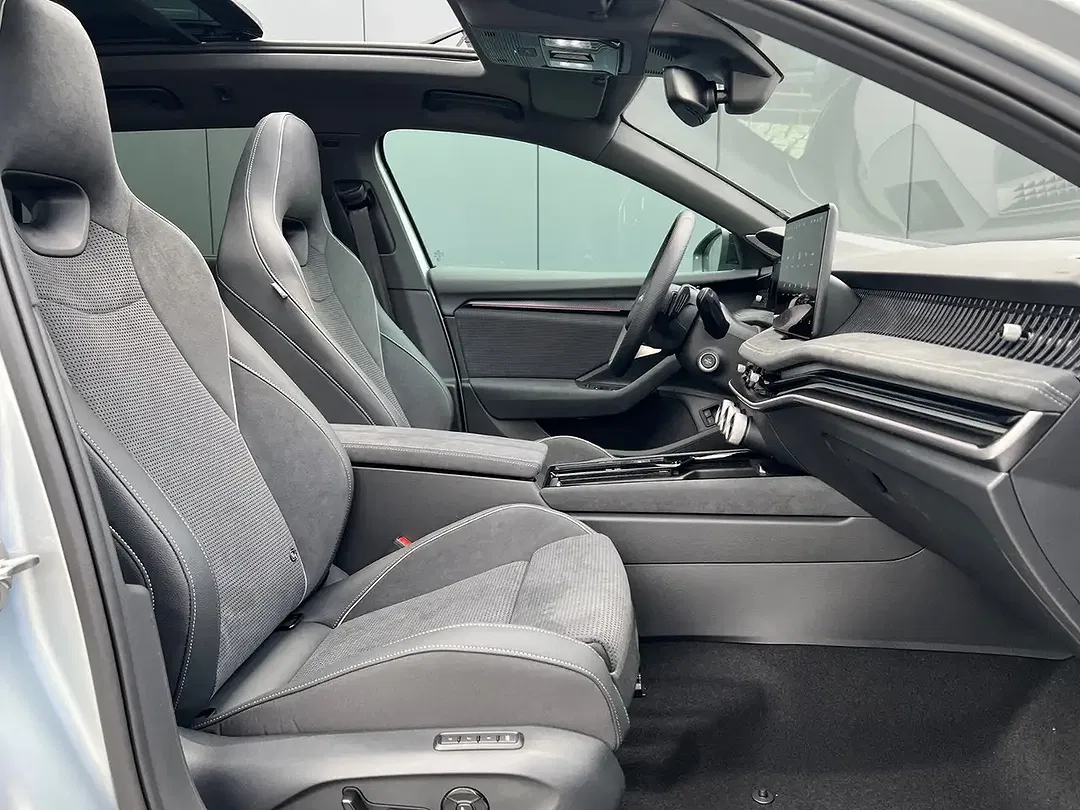Skoda Superb - Thumbnail 9
