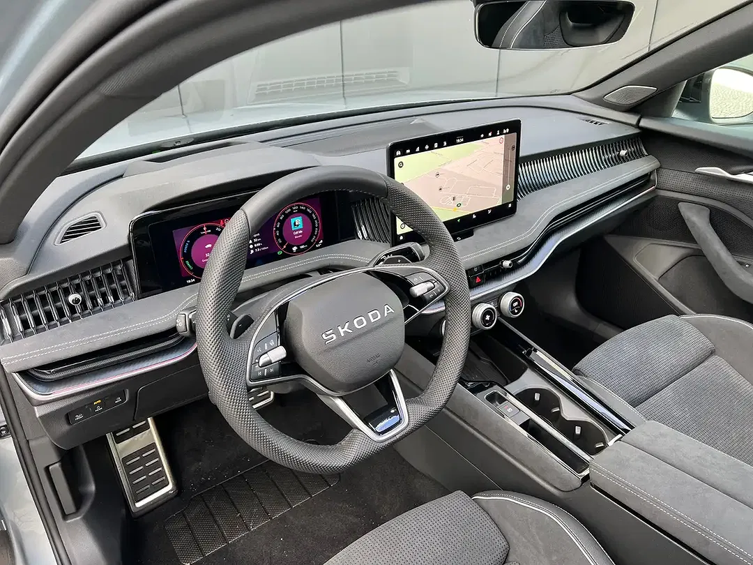 Skoda Superb - Thumbnail 7