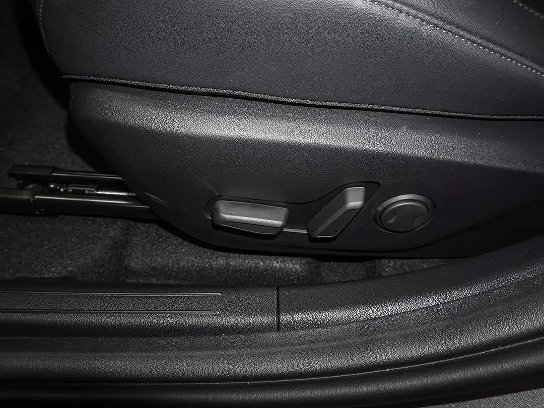 Kia K4 - Thumbnail 13