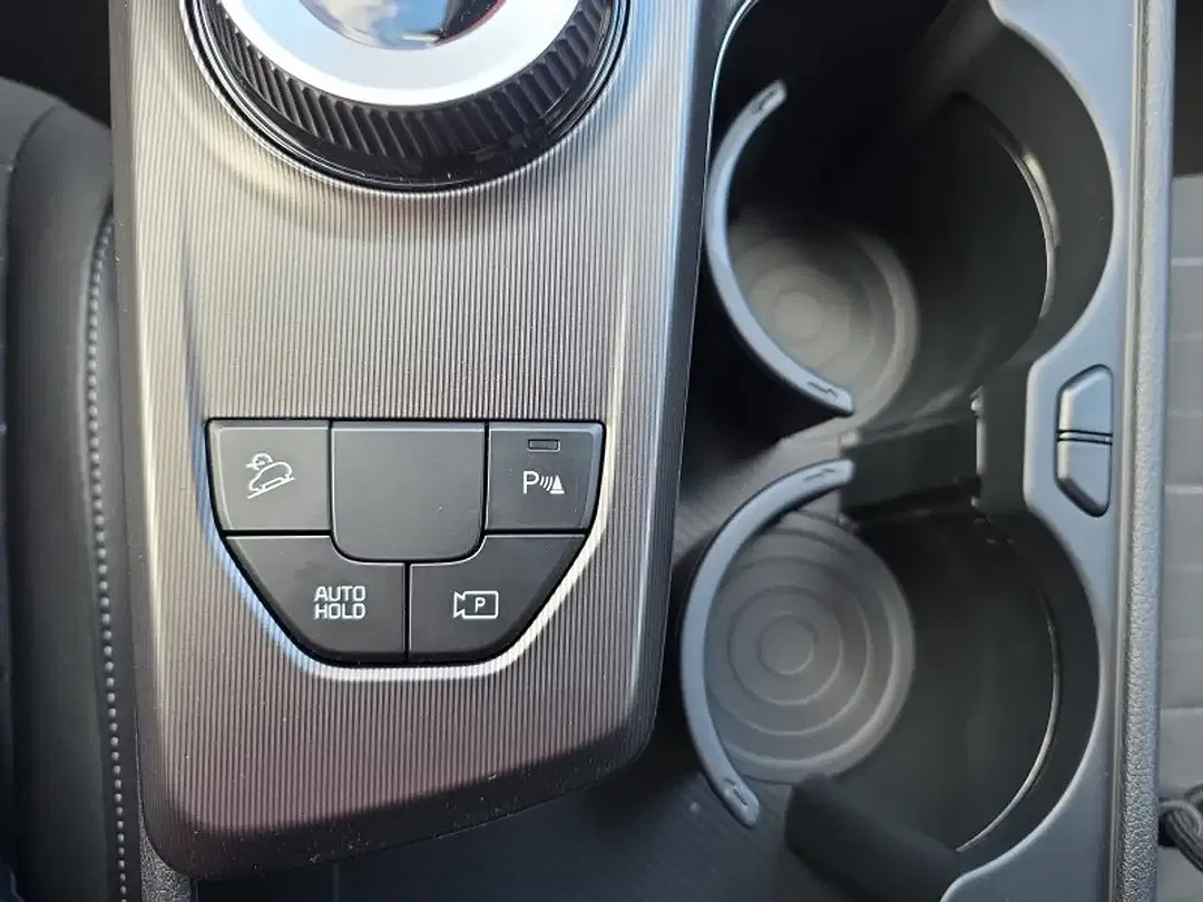 Kia Sportage - Thumbnail 23