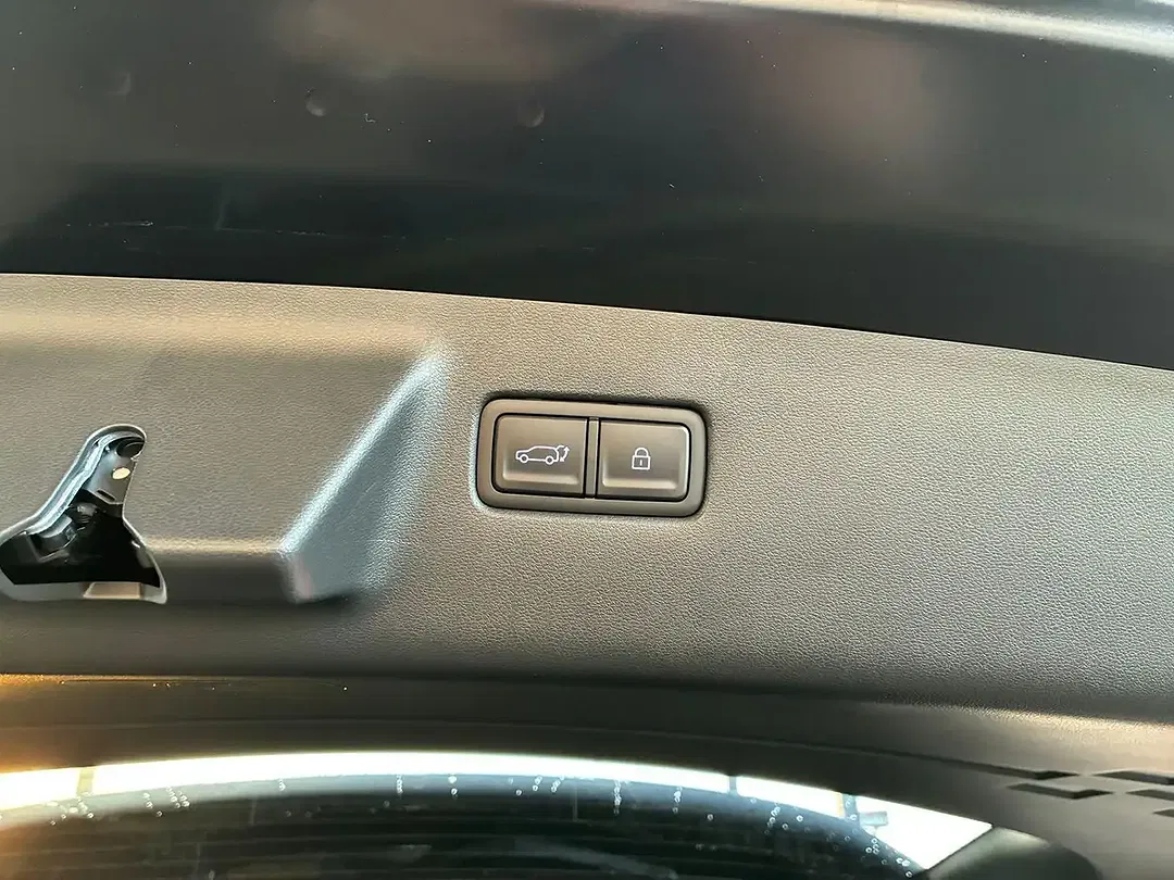 Hyundai SANTA FE - Thumbnail 10