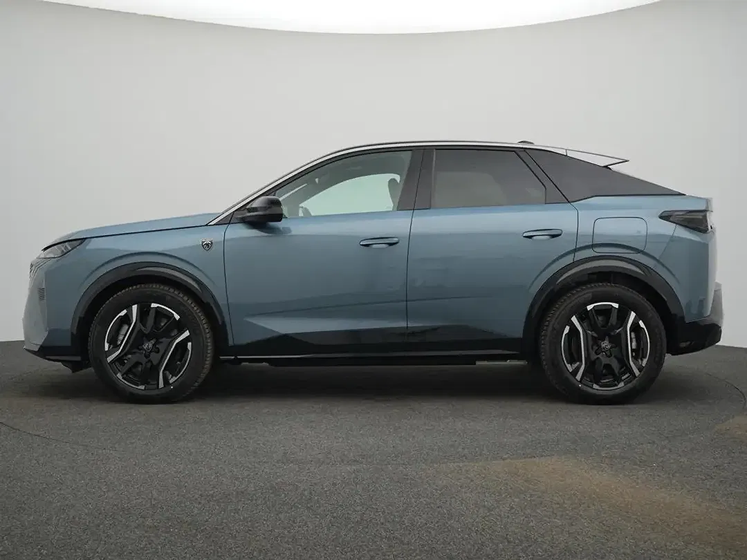 Peugeot 3008 - Thumbnail 4