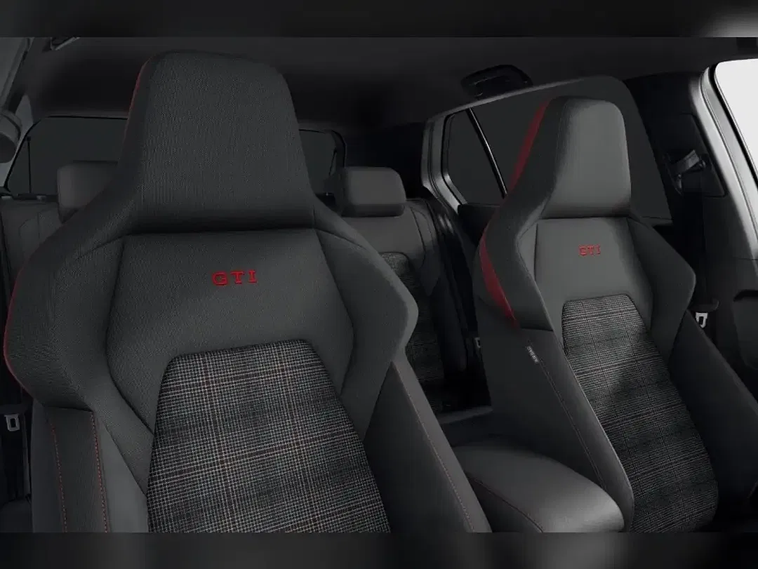 Volkswagen Golf GTI - Thumbnail 10
