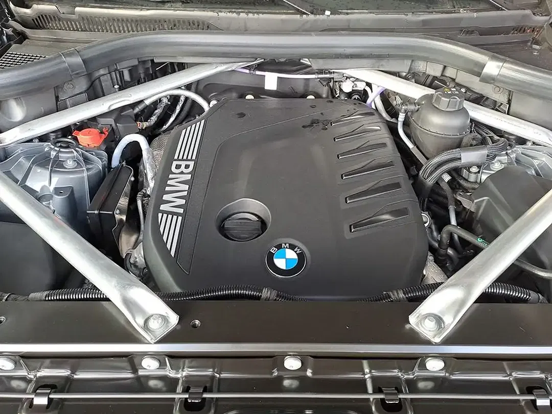 BMW X5 - Thumbnail 9