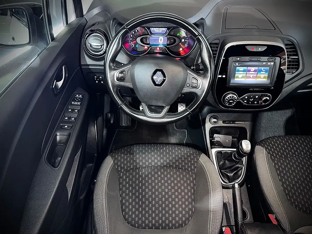 Renault Captur - Thumbnail 14