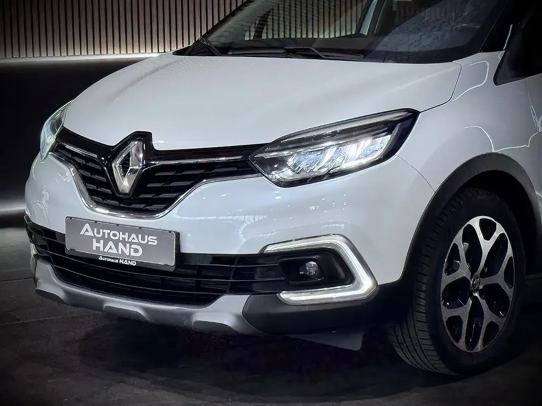 Renault Captur - Thumbnail 2