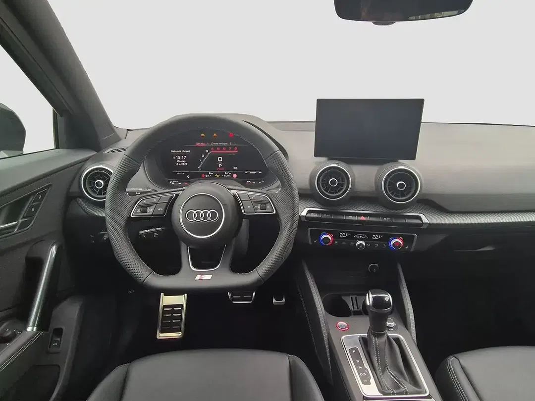 Audi SQ2 - Thumbnail 14