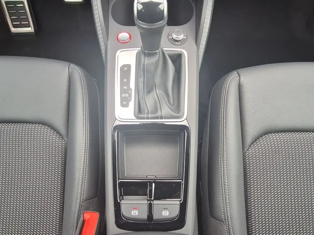 Audi SQ2 - Thumbnail 15