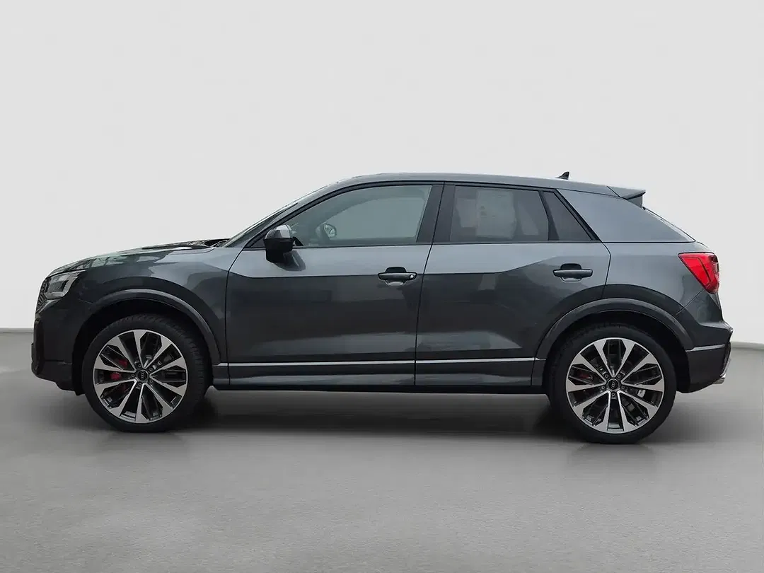 Audi SQ2 - Thumbnail 3