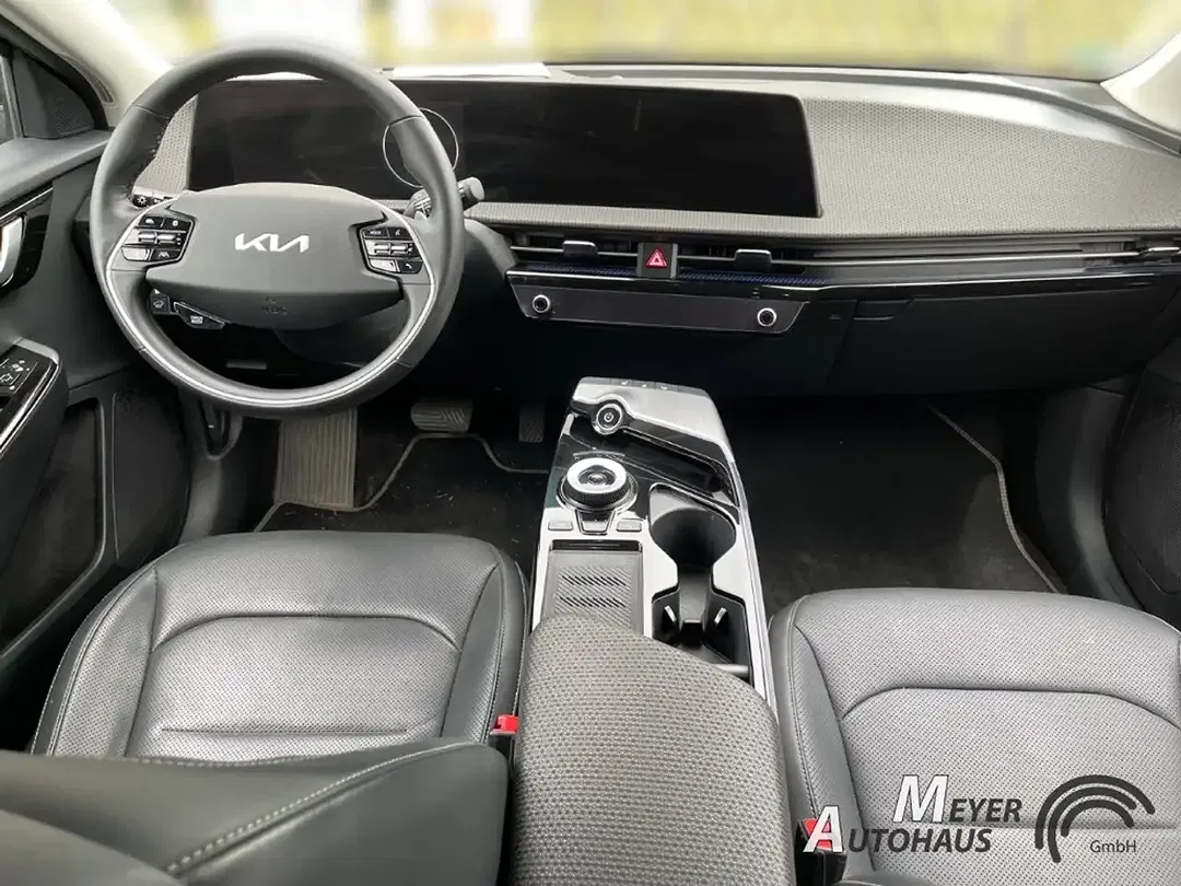 Kia EV6 - Thumbnail 7