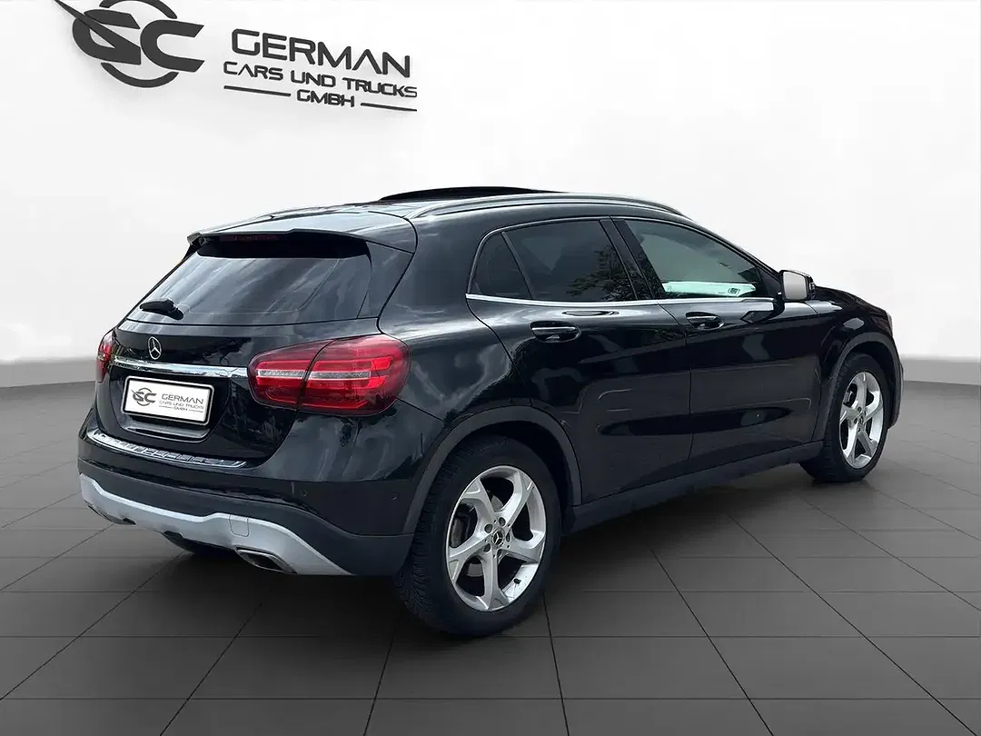 Mercedes-Benz GLA 200 - Thumbnail 8
