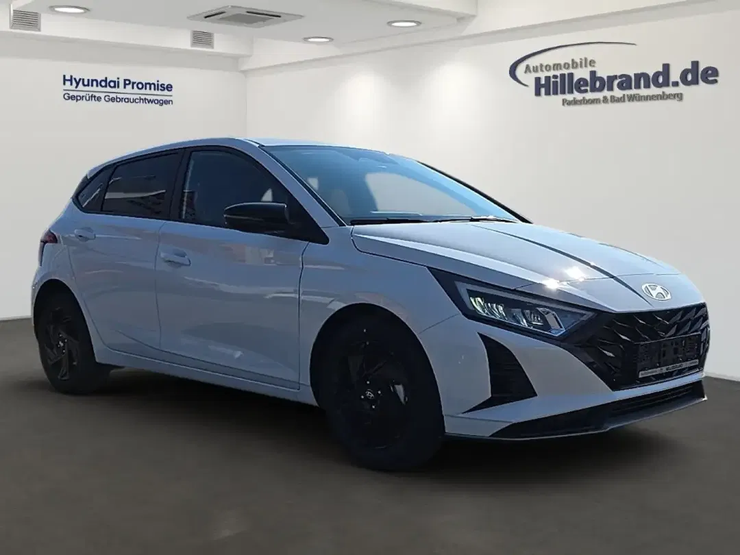 Hyundai i20 - Thumbnail 2