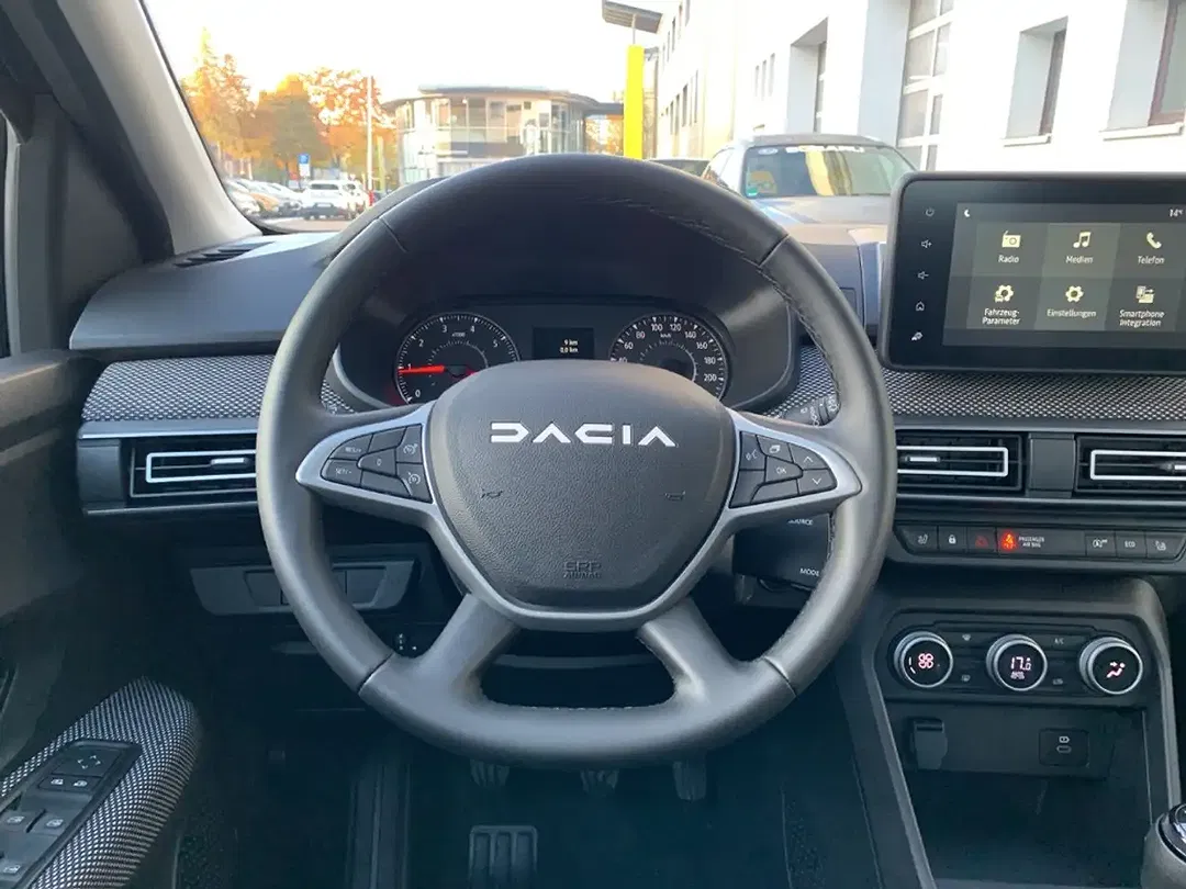 Dacia Sandero - Thumbnail 15
