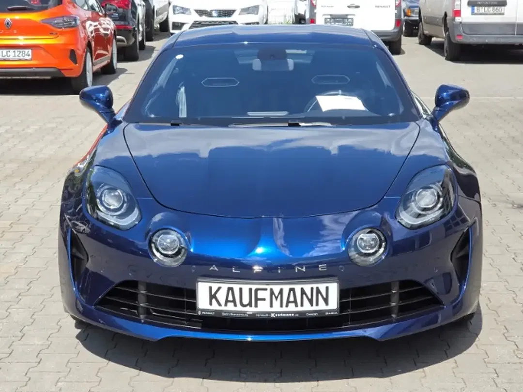 Alpine A110 - Thumbnail 2