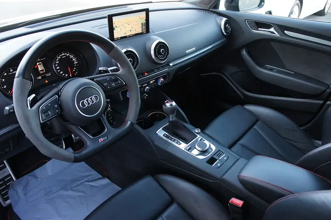Audi RS3 - Thumbnail 13