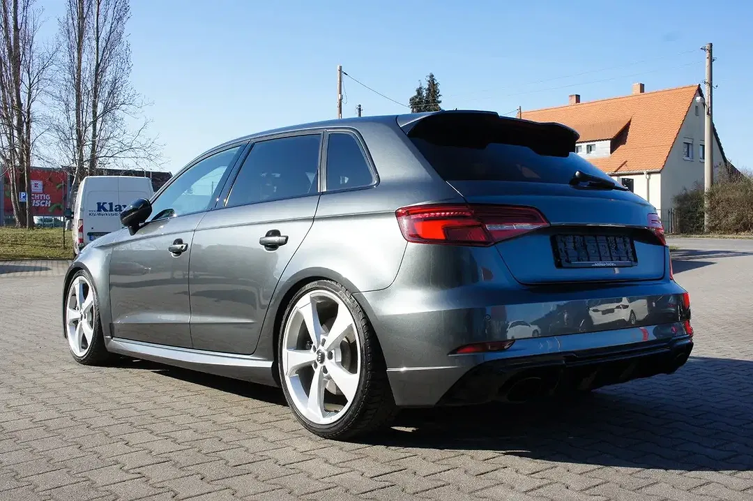 Audi RS3 - Thumbnail 6