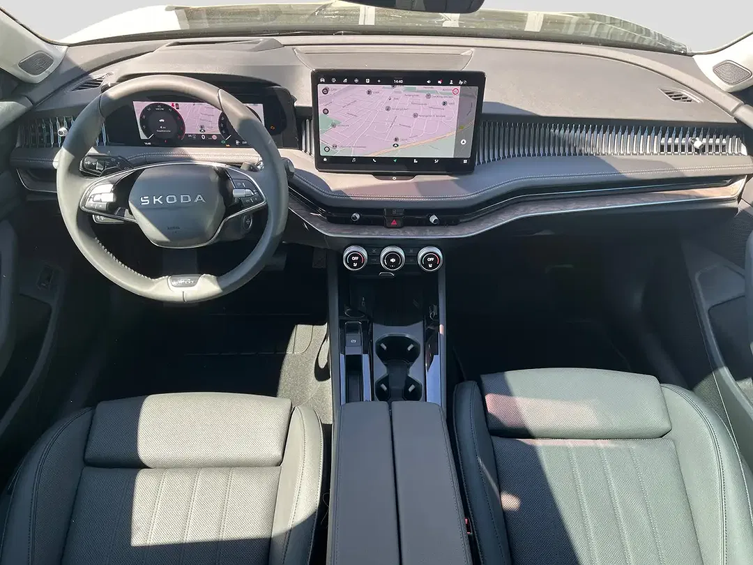 Skoda Superb - Thumbnail 5
