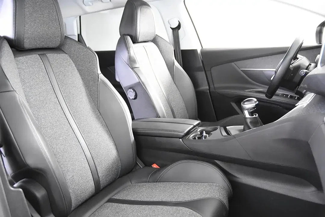 Peugeot 5008 - Thumbnail 3