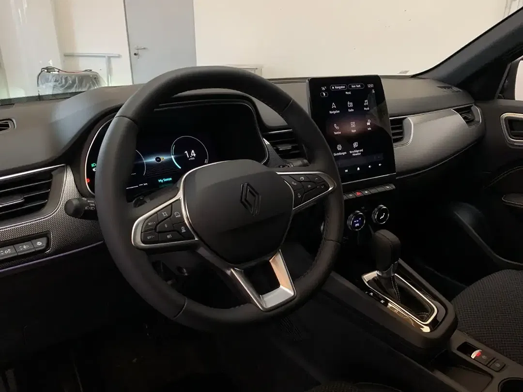 Renault Arkana - Thumbnail 10