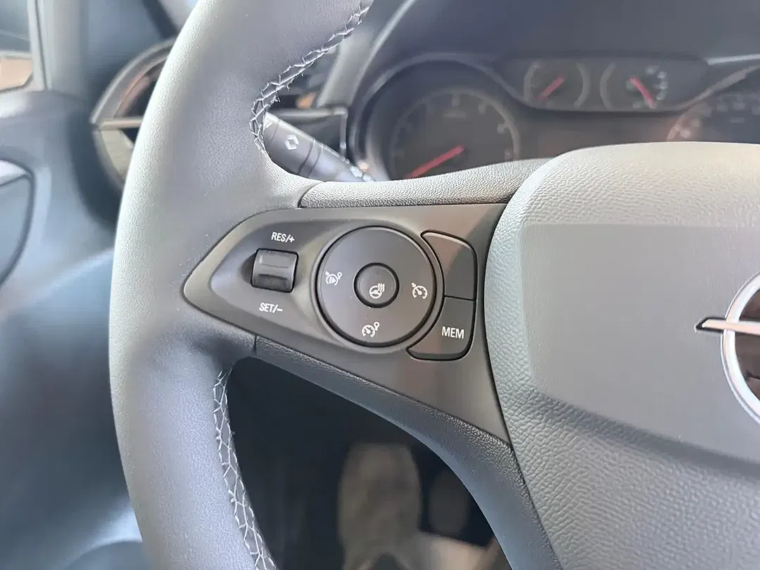 Opel Corsa - Thumbnail 14