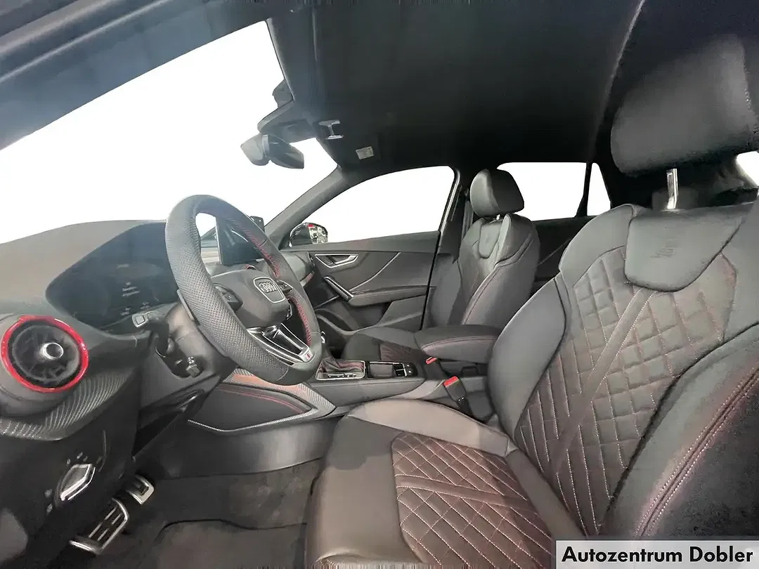 Audi Q2 - Thumbnail 12