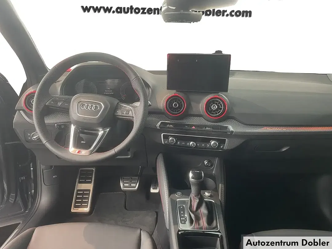 Audi Q2 - Thumbnail 13