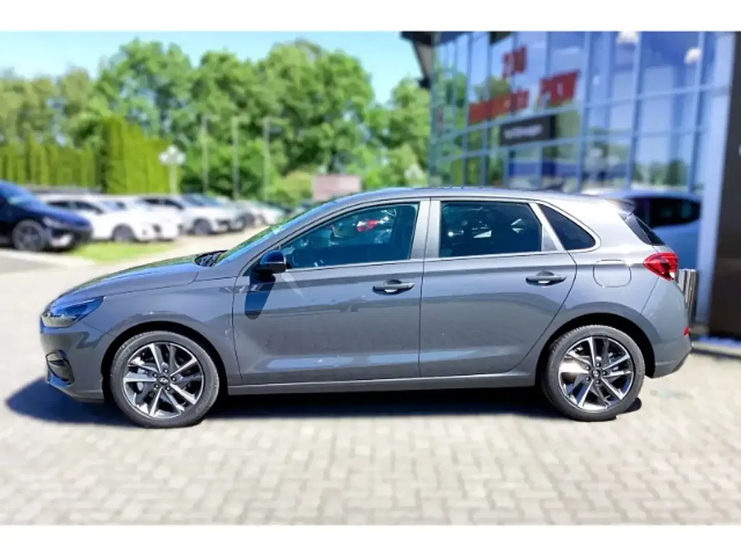 Hyundai i30 - Thumbnail 4