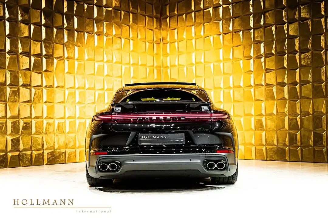 Porsche Panamera - Thumbnail 4