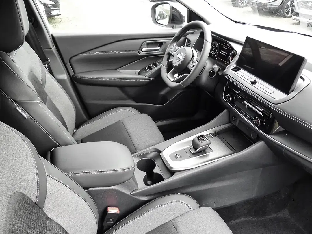 Nissan Qashqai - Thumbnail 4